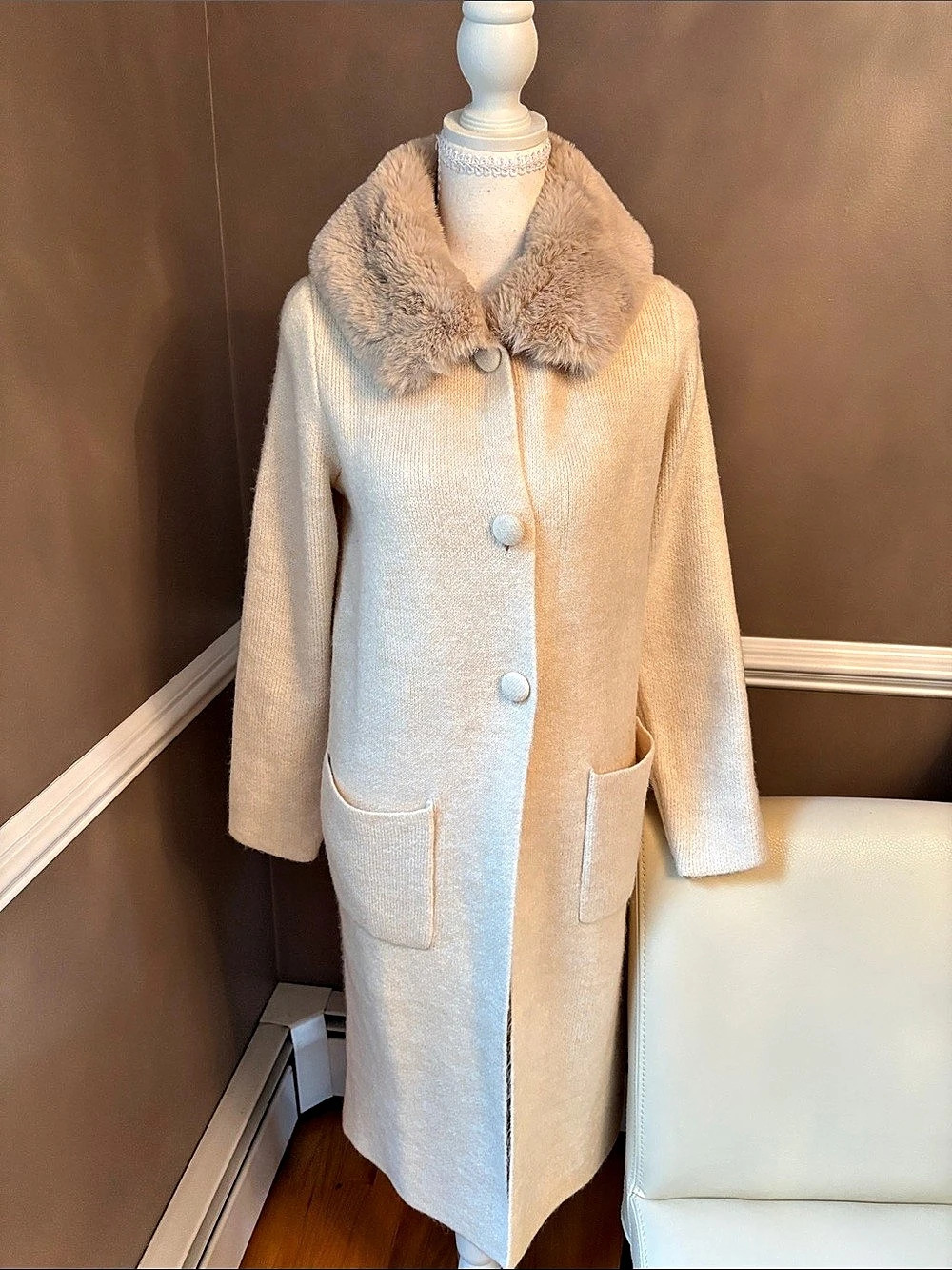 Song of Style Faux Fur Collar Long Coat Cream Size Small